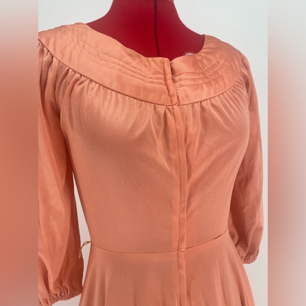 1970s Coral Nylon Hostess Dress House Coat / Maxi Length Lounging Gown - Picture 8 of 16